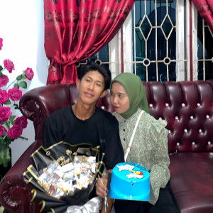 Nur Hidayati profile icon