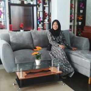 Desy E Wulandari profile icon