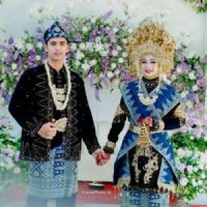 Intan Novita profile icon