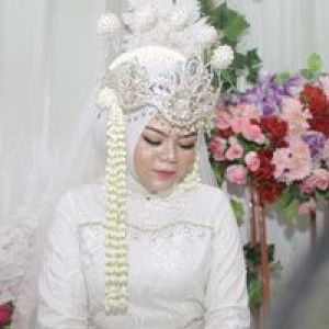 Nur Hafizzah profile icon