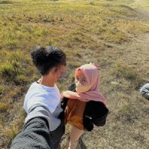 Wulandari Alvi profile icon