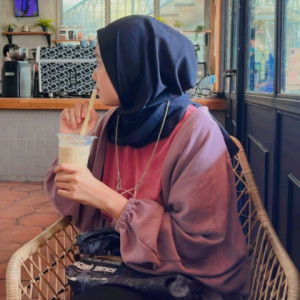 Yuni Astuti profile icon