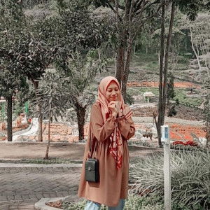 Adelia Firda profile icon