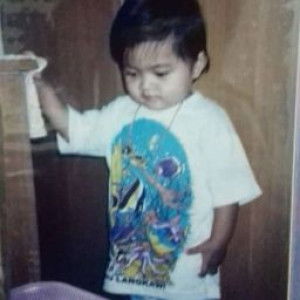 khairunnisa athirah profile icon