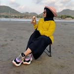 Erin Cuwekz profile icon