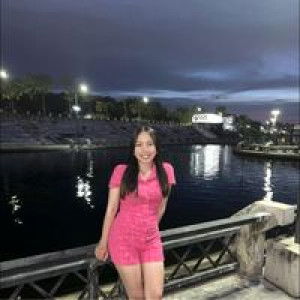 Jirapron Singha profile icon