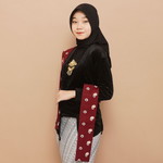 Putri Handayani profile icon