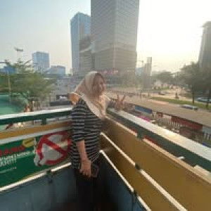 Ida Sari profile icon