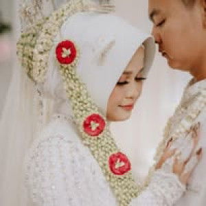 Isnaini Musta'ana profile icon