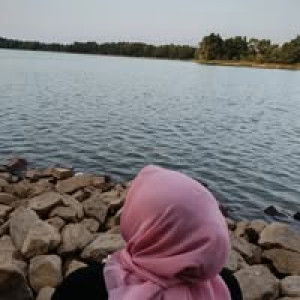 Mia Ratna profile icon