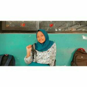 Reni Anggraeni profile icon