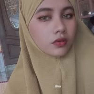 Izza Rahirna Saqira profile icon