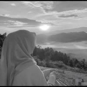 Dwi Purwati profile icon