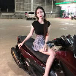 Mew Nich profile icon