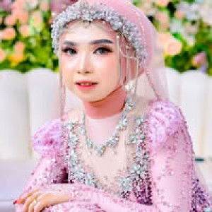 Khoyrunnisa profile icon