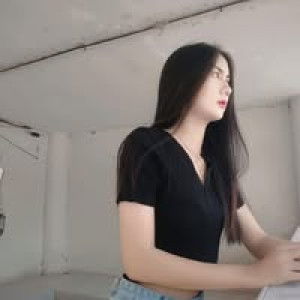 Ploy Nuchsara profile icon