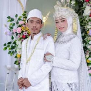 Yuliana Lestary profile icon