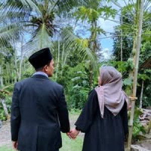 Lisna Savitri profile icon