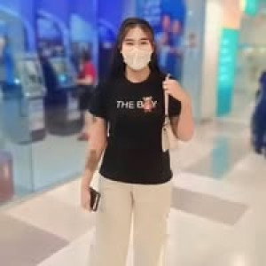 Natthika Khanthong profile icon