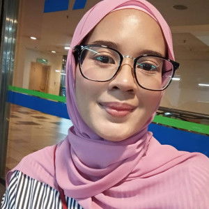 Nur suhada profile icon