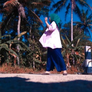 Iche sarini Mustika yana profile icon