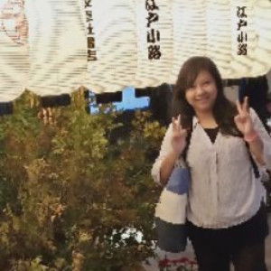 Yulia Kristina Taslim profile icon