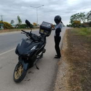 BombBomb Suparat profile icon