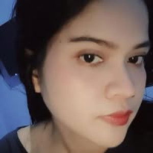 Bella Yulia profile icon