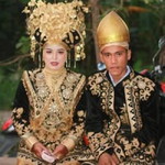 Rosi Putri Melayusikumbang profile icon