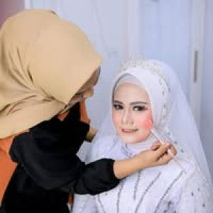 Melani Oktavia profile icon