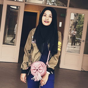 Zura Husin profile icon