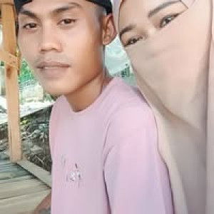 bunda nur profile icon