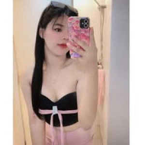 Praewa Chairat profile icon