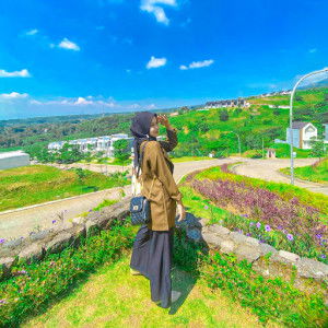 Leni Ayyu profile icon