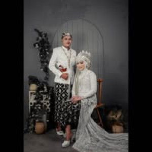 Fitri Eka profile icon