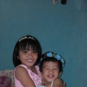 Julieanne Añonuevo profile icon