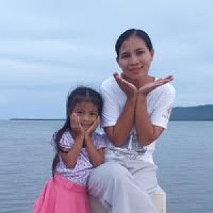 Richelle Francisco Madridano profile icon