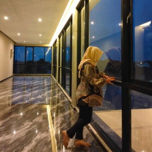 NUR SUGIARTI Almira profile icon