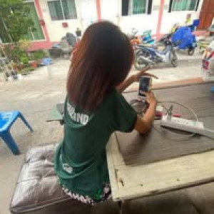 แบบไหนที่ว่าดี บอกทีจะได้ทำ profile icon