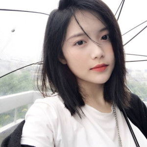 Im L u c y profile icon