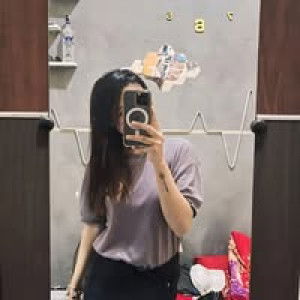 Azizah Aic profile icon