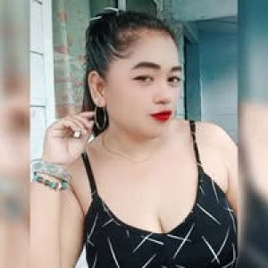 Namfon Chudaporn profile icon