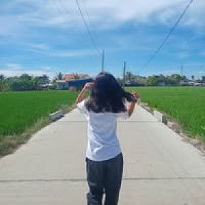 Melanie Leones profile icon