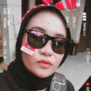 gita Khoerunnisa profile icon