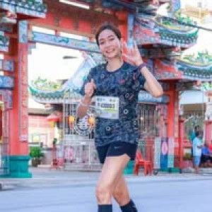 เมบง' กชกร profile icon