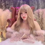 Praewwa J Ken profile icon