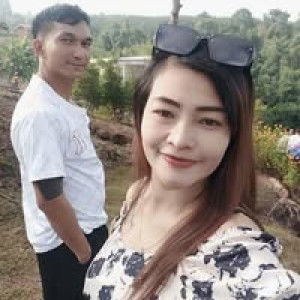 ตะวัน ยังมีให้เห็น profile icon