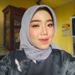 Euis Pratiwi profile icon