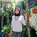 Ramdhina Della profile icon