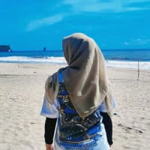 Dewi Nining profile icon